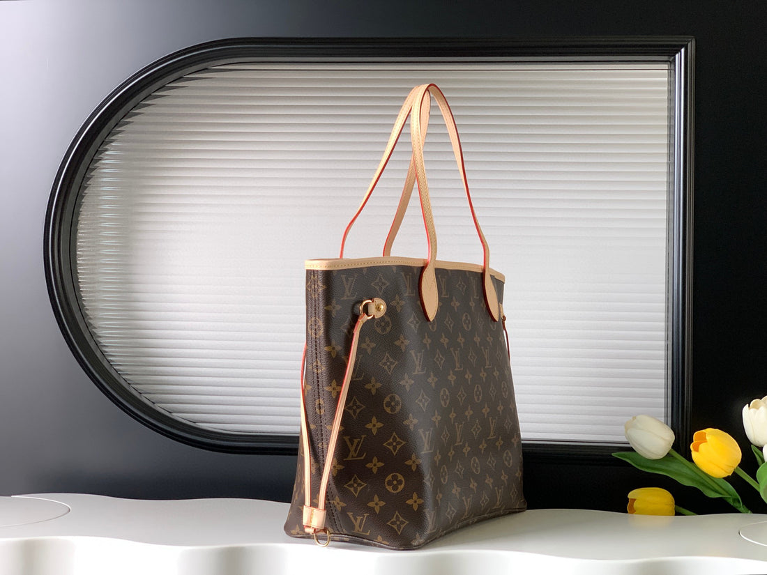 Louis Vuitton Monogram Canvas Neverfull MM