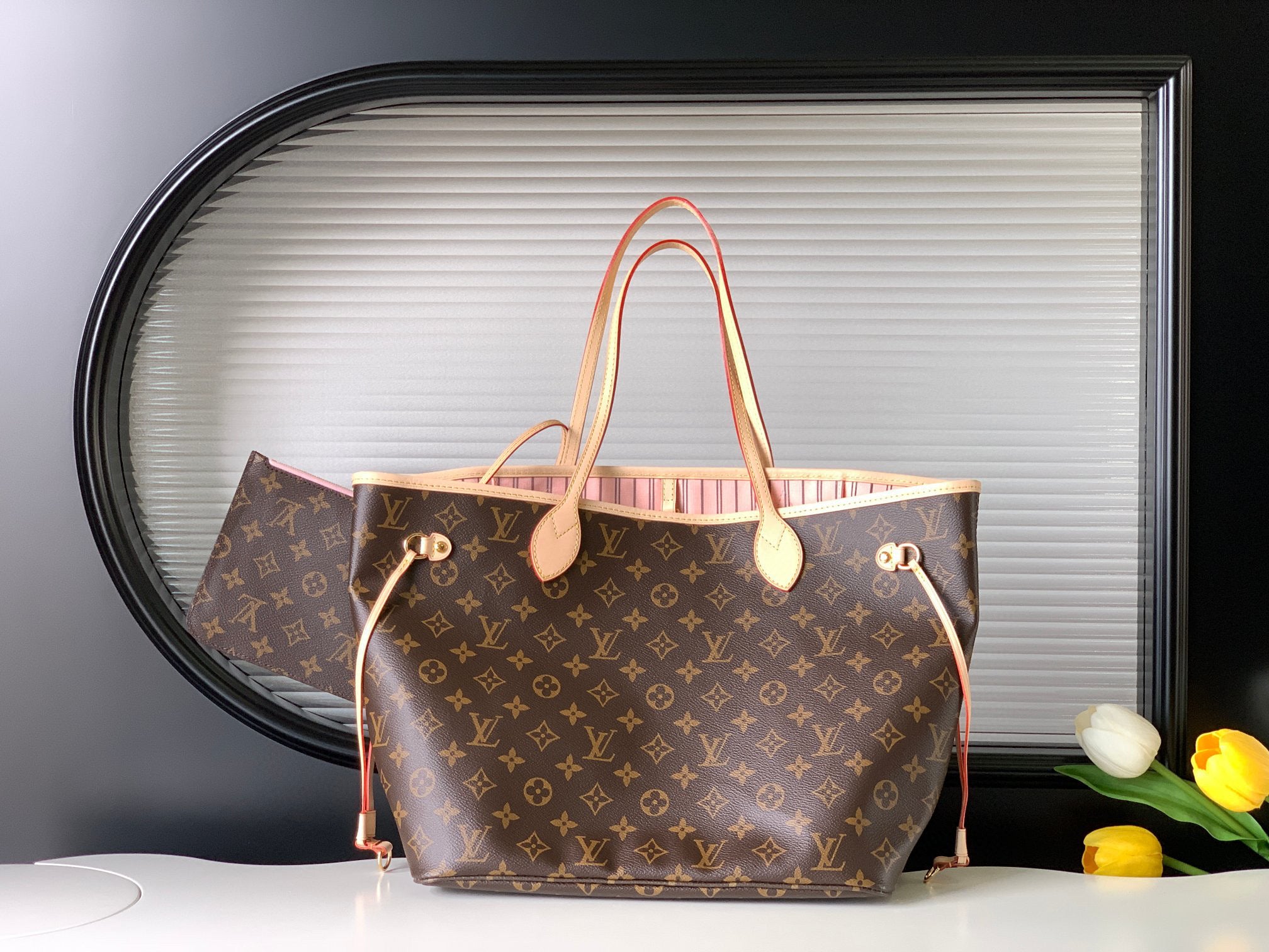 Louis Vuitton Monogram Canvas Neverfull MM